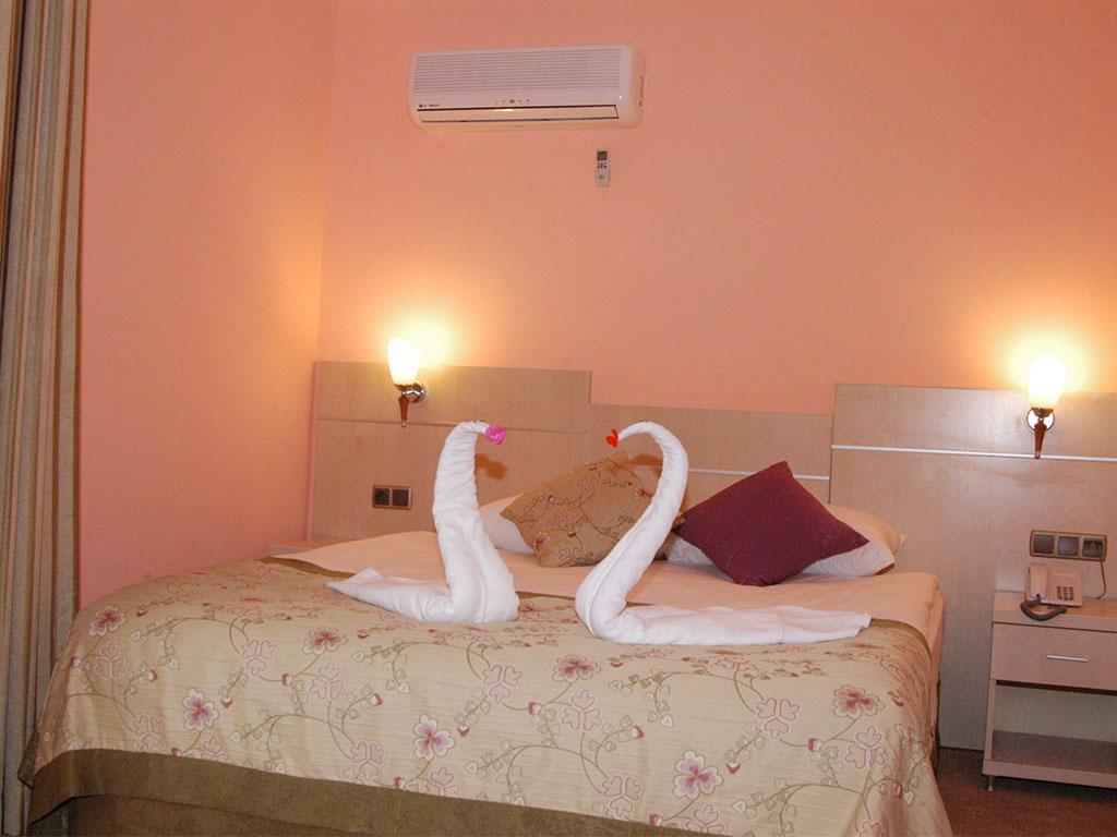 Sunbeach Hill Hotel Side Esterno foto